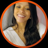 Thaís S.