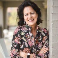 Jayne Huston, MBA, LPBC