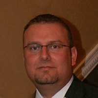 Andy Lutz, Pe