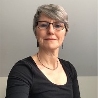 Lynne Clapham