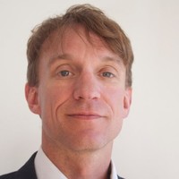 Dr Andrew Derry