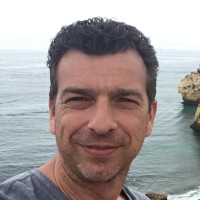 Peter De Vis