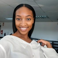 Zanele Tom