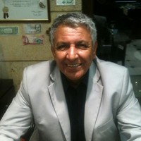 Manos Salem
