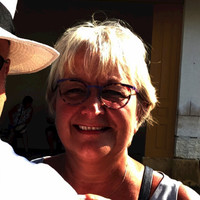 Lesley Lynch