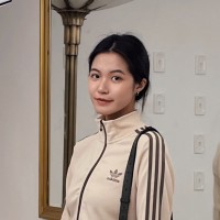 Jocelyn Li
