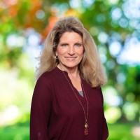 Leticia Holleman, Psy.D., Licsw