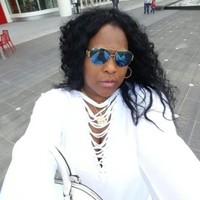 Yanela Cala