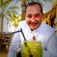 Tolga Erez