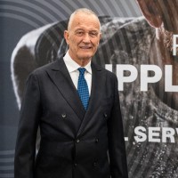 Han Van Dijk