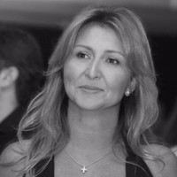 Marcia Mello Serrano