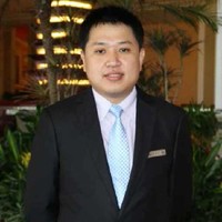 Alex Hong