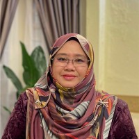Dr. Akmal Hidayah Halim