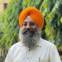 Dr DEEPINDER SINGH