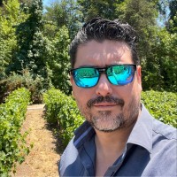 Victor González Mejía