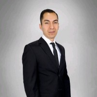Mauricio Hernández Barba.