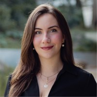 Janaína Albuquerque Azevedo Gomes