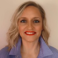 Angela Hoenig