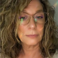 Kim Edwards