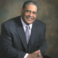 Derek J Dawson MD