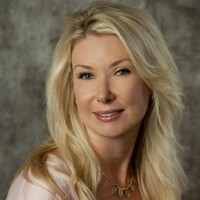Elizabeth Grzelak