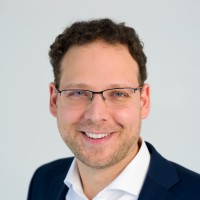 Máté Uzsoki, MBA, PhD