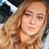 Lauren Davies