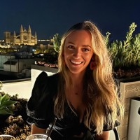LAURA PERNAS BARBAS
