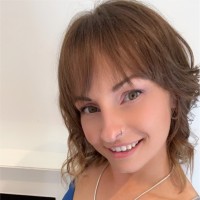 Jenni Armes