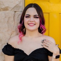Ana Paula Luján Flores