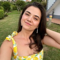 Ariana Seteanschi