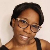Yvonne Holmes