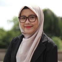 Via Apriyani