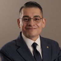 Erik Daniel Davila, Fic