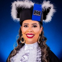 Lívia Haesbaert Ávila