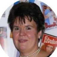 Knauer Krisztina