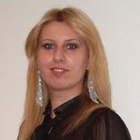 Alexandra Zeces
