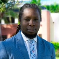 Kemal Dodds , Mba
