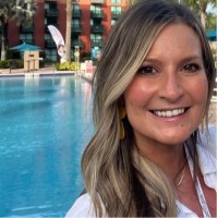 Aimee Berg, Cude