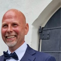 Mikael Lennartsson