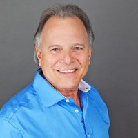 Michael Speciale, Crs, Gri