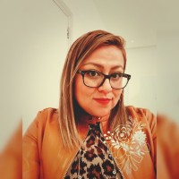 Katherine González