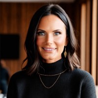 Julia Leslie