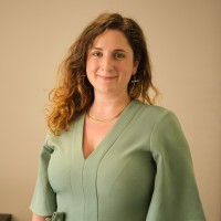 Ellen R.