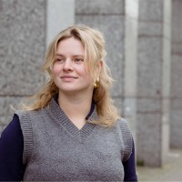 April De Ruiter