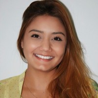 Lorrane Oliveira