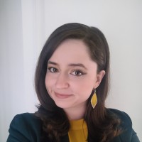 Özge Yildizli