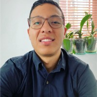 EDGAR STEVEN CORREA