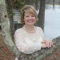 Lynette Baer