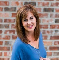 Jennifer Feucht, Rn, Mt(Ascp), Cic